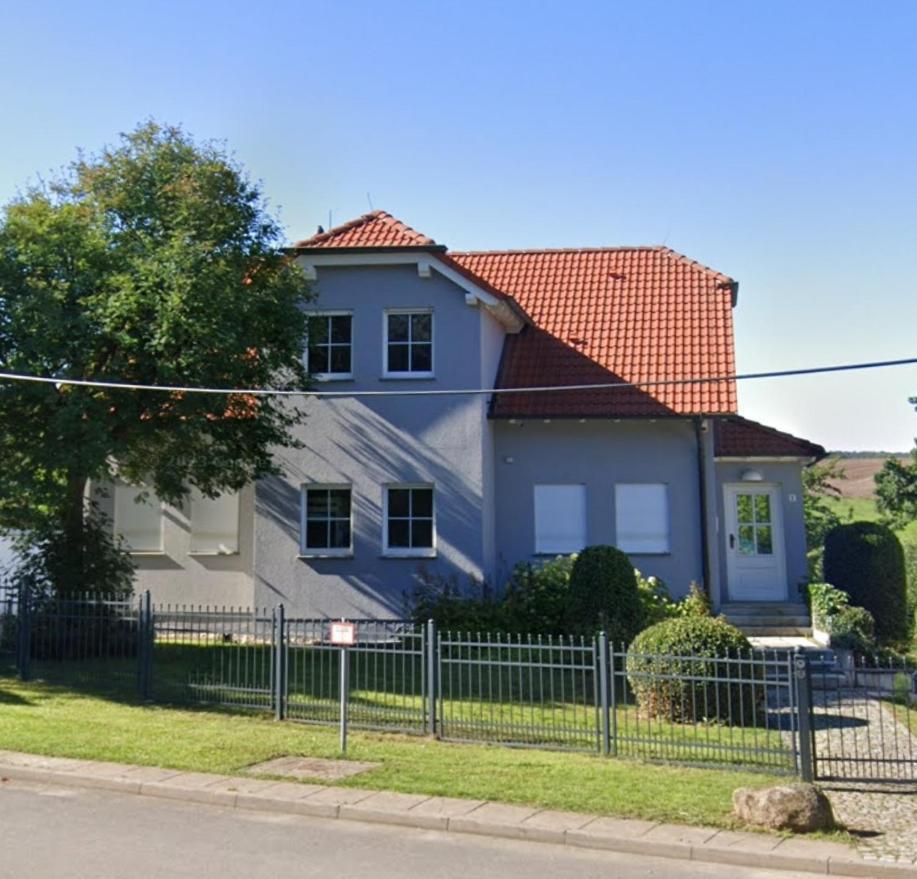 Idyllische Lage Im Sueden Erfurts Apartment Екстериор снимка